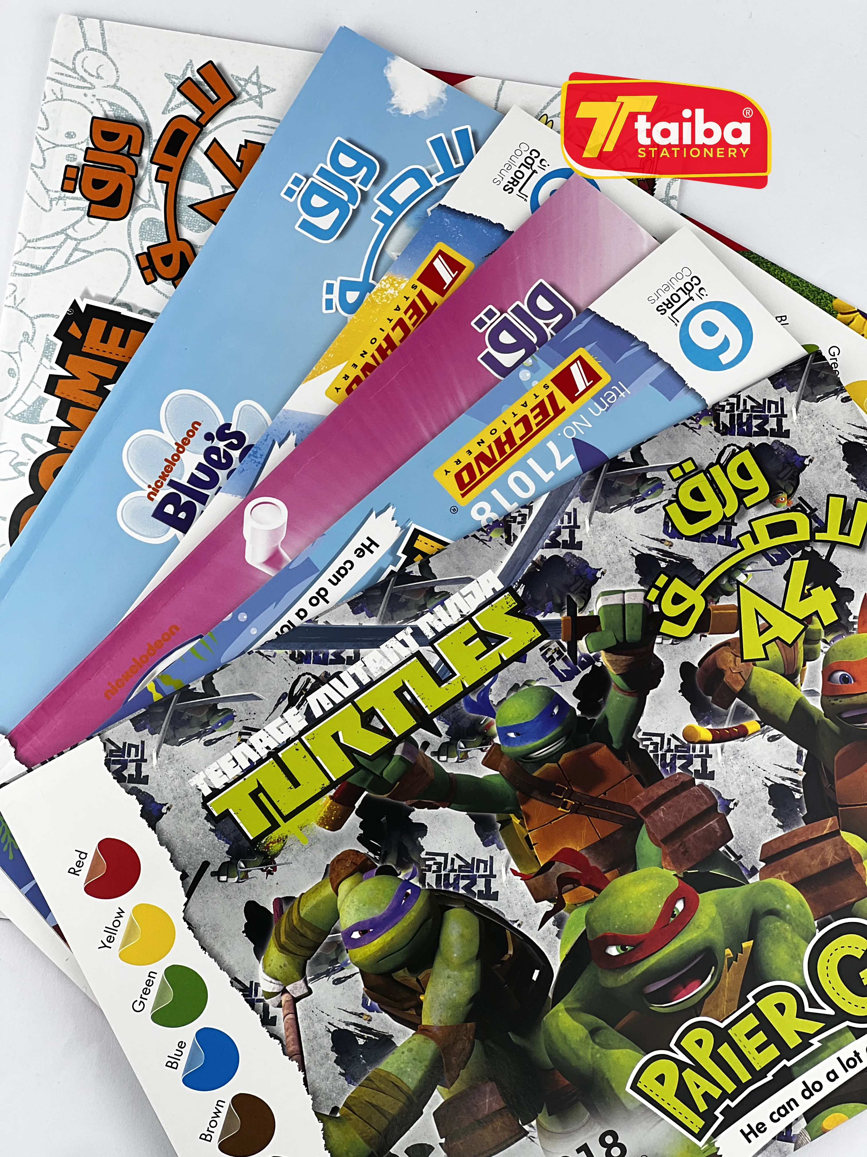 PAPIER GOMME BRILLANT AUTOCOLLANT DE 6F A4 S/LICENCE TECHNO 71018