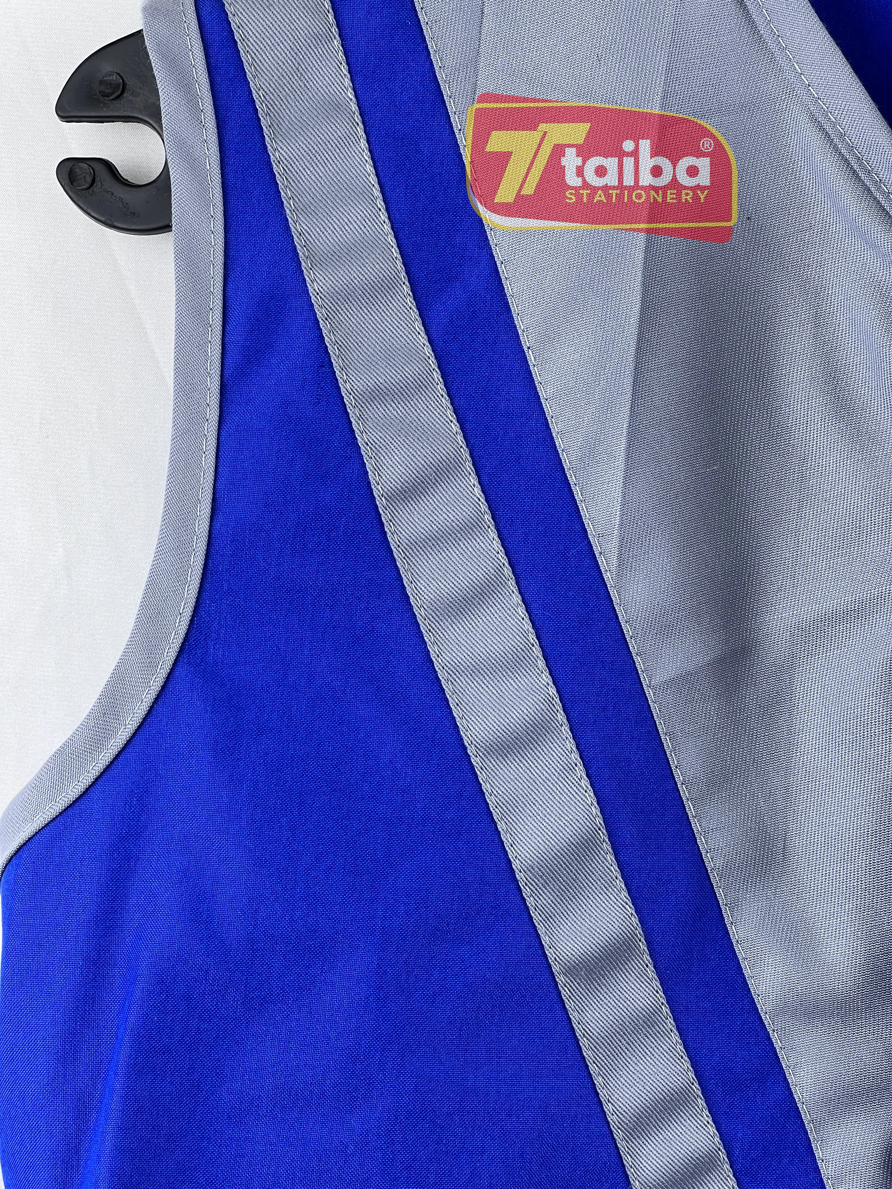 TABLIER BLEU POUR GARCON PRIMAIRE 6-8-10 ANS BL071